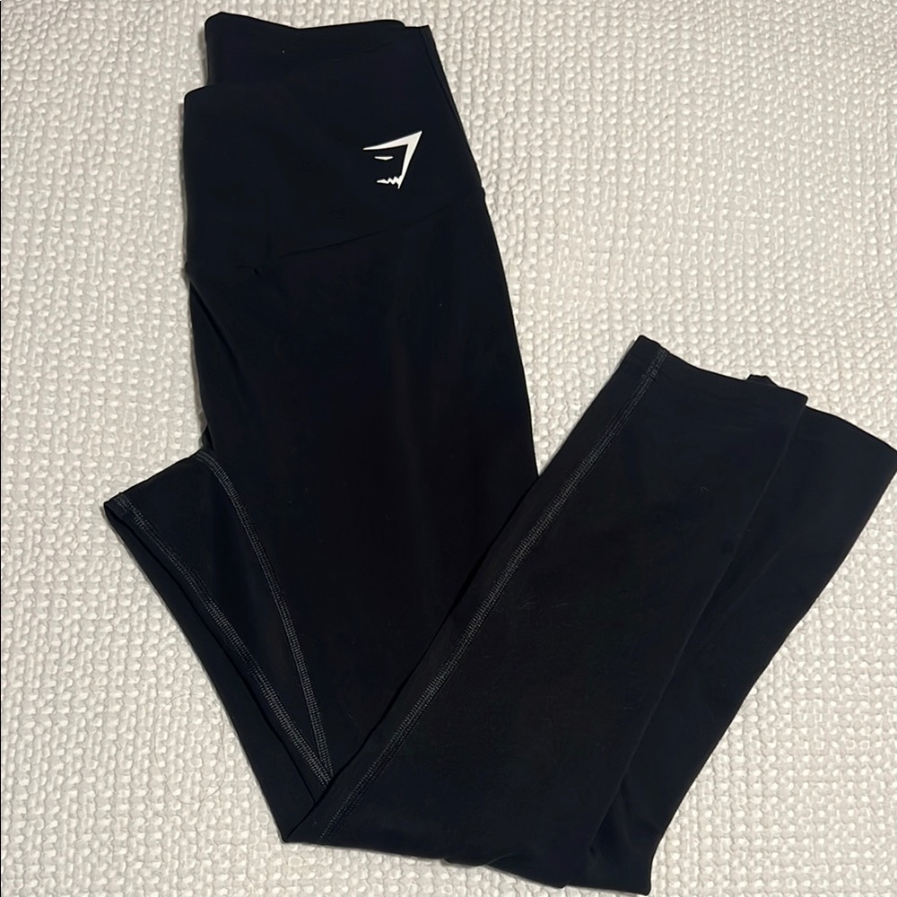 Black Gymshark Cropped Leggings